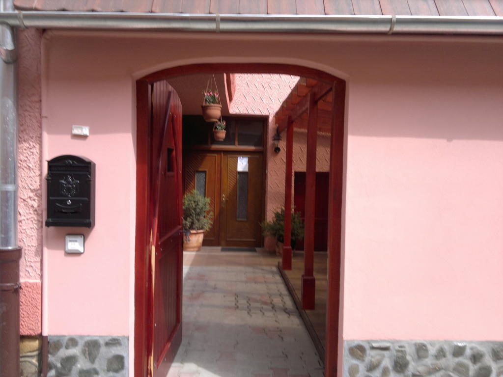 Pensiunea Podul Minciunilor Sibiu Exterior foto
