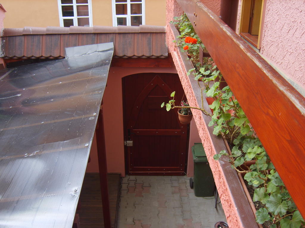 Pensiunea Podul Minciunilor Sibiu Exterior foto